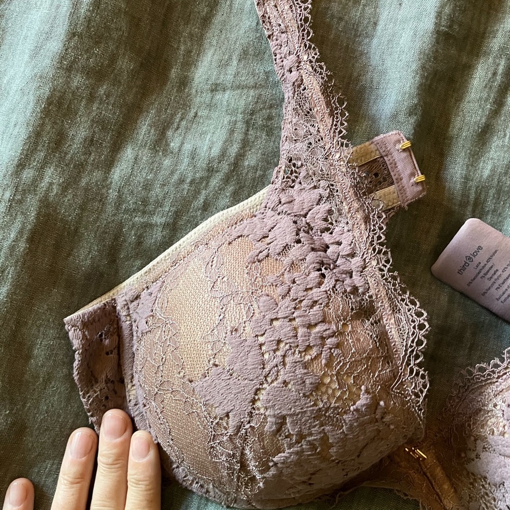 VGUC Thirdlove plunge bra- twilight (discontinued color) - Picture 8 of 14